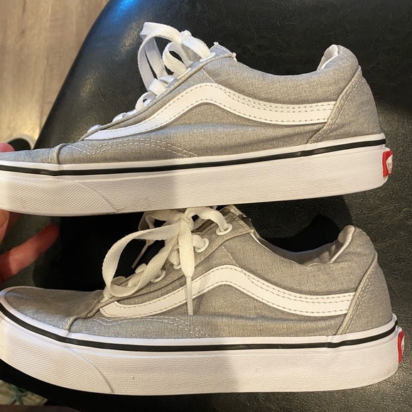 Old Skool Vans, women sz 7.5/men sz 6, shimmery silver gray color - Picture 3 of 8